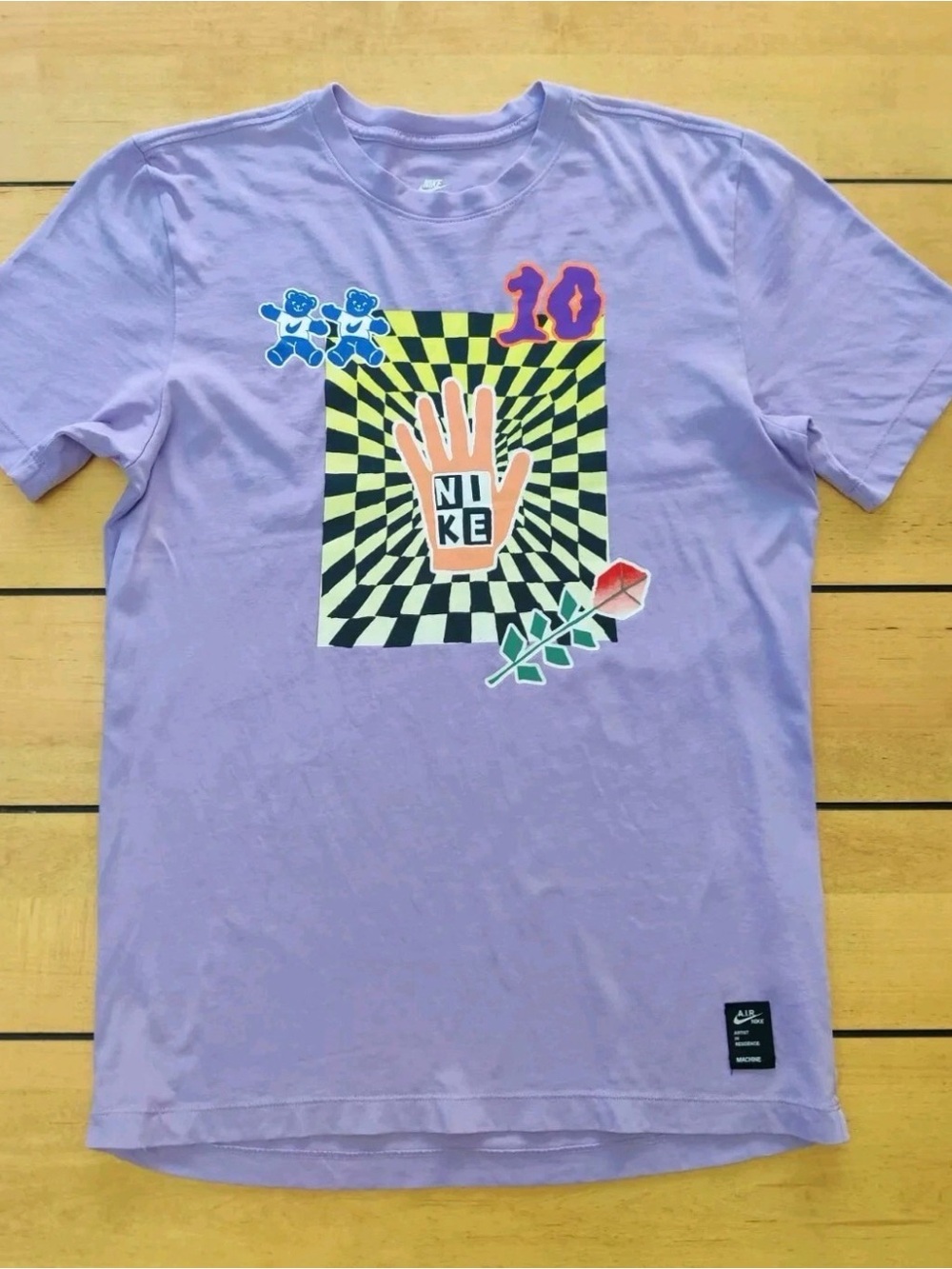 Nike (A.I.R.) T-shirt Men's Medium Artist in Residence Machine (The Nike Tee)